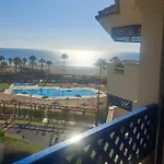 דירה Primera Linea De Playa Con Acceso Directo A La Playa Y Vistas Al Mar *